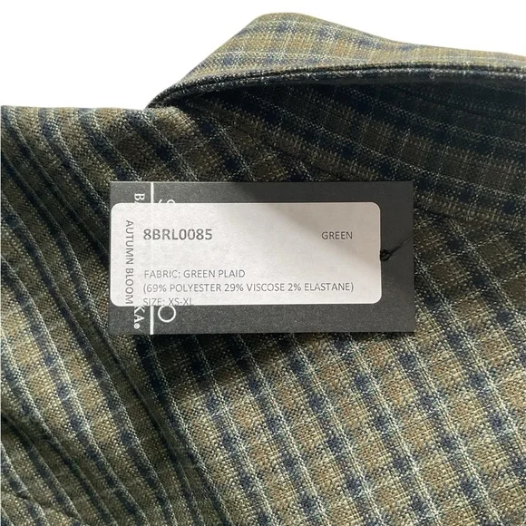 Badgley Mischka Plaid Button-Up Shirt, size S - Picture 5 of 8